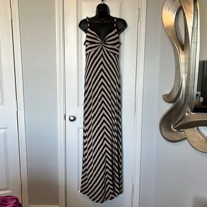 Soma maxi strap dress beige and black size L